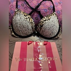 Victoria's Secret Leopard Print Lace Push-Up Bra - Cream & Black